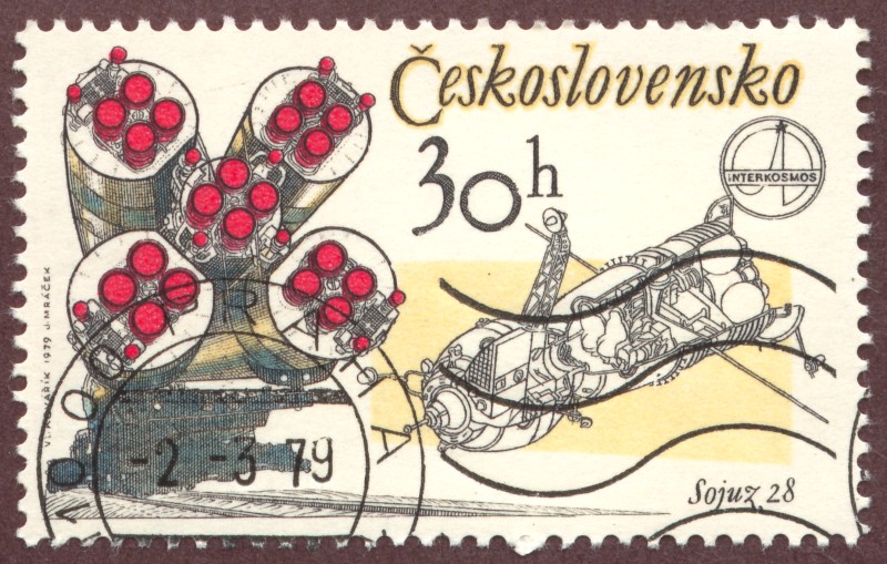 czeckoslovakia1979soyuz28rocketandcapsule_11.jpg